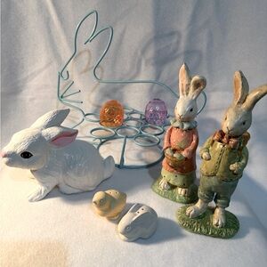 Easter egg holder and figurines